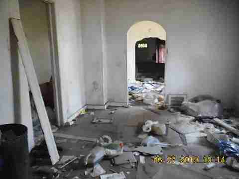 5010 32nd (12)_m.jpg